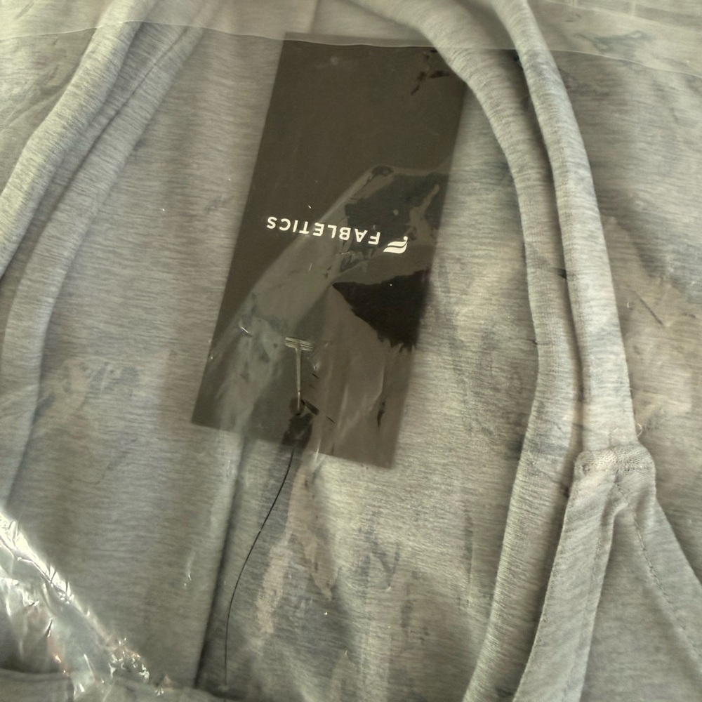 NWT Fabletics Women’s Cloud Jersey Wide Leg Jumpsuit Heather Grey Size xxs 2xs - Picture 4 of 4